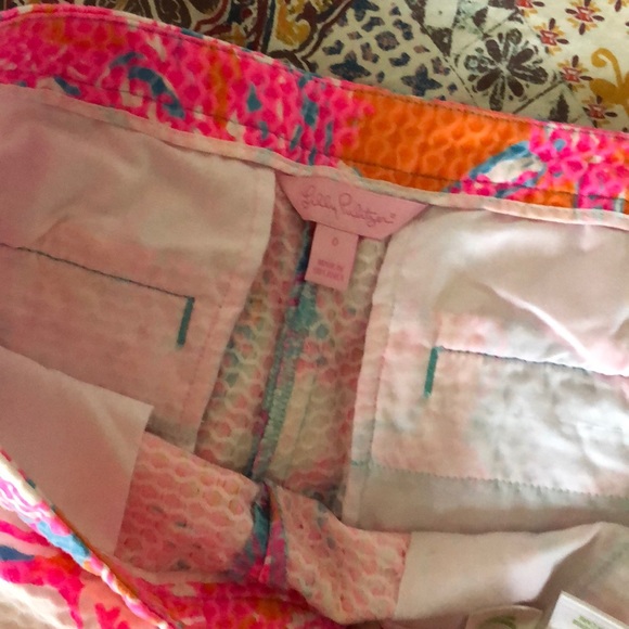 Lilly pulitzer shorts - Picture 2 of 2